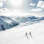 Quelles activités sportives pratiquer pendant les vacances d’hiver 2025 ?