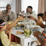 Thanksgiving : jour férié universel ou célébration régionale ?